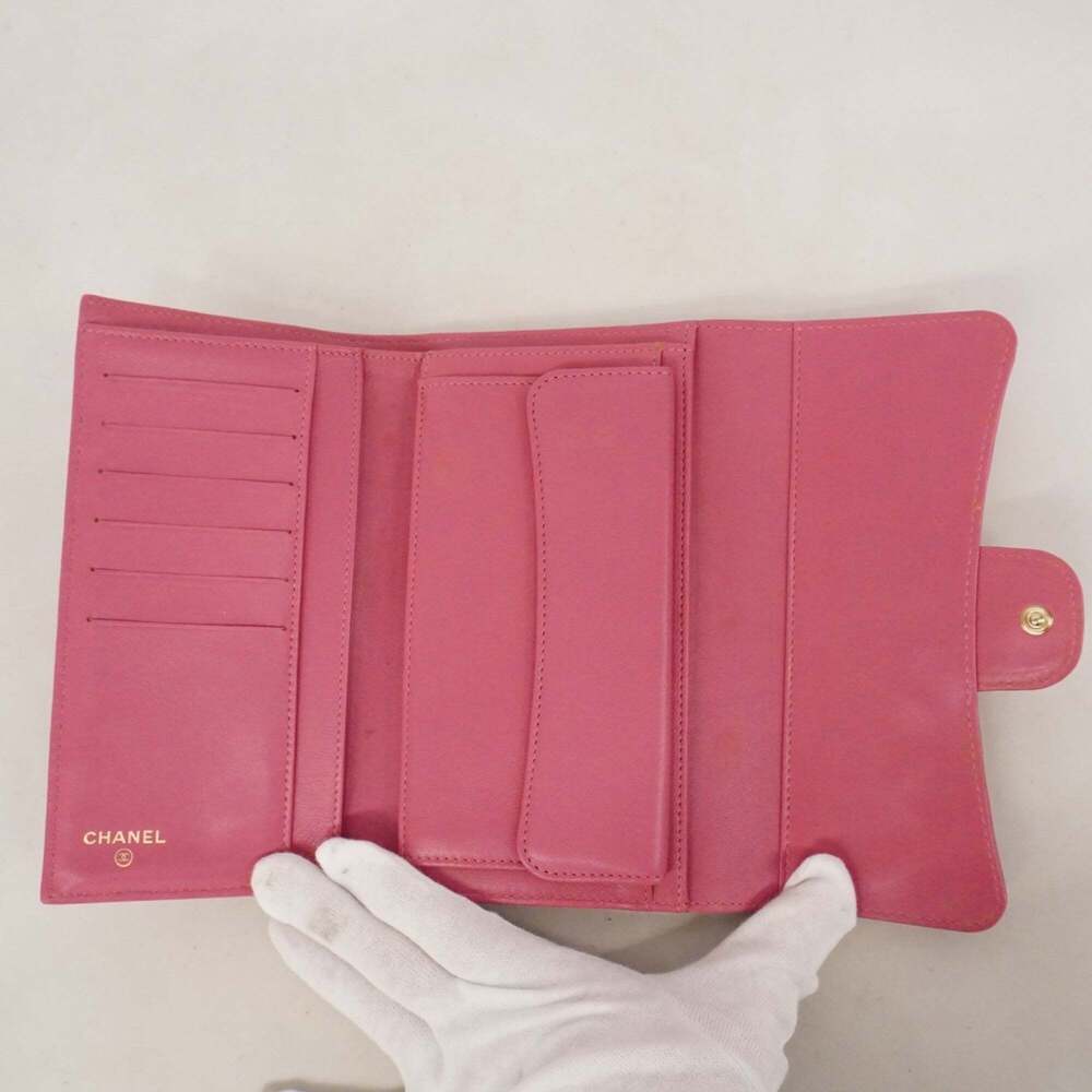 Chanel Matelasse Tri-fold Long Wallet in Lambskin, Pink Champagne, Women's - Picture 3 of 16
